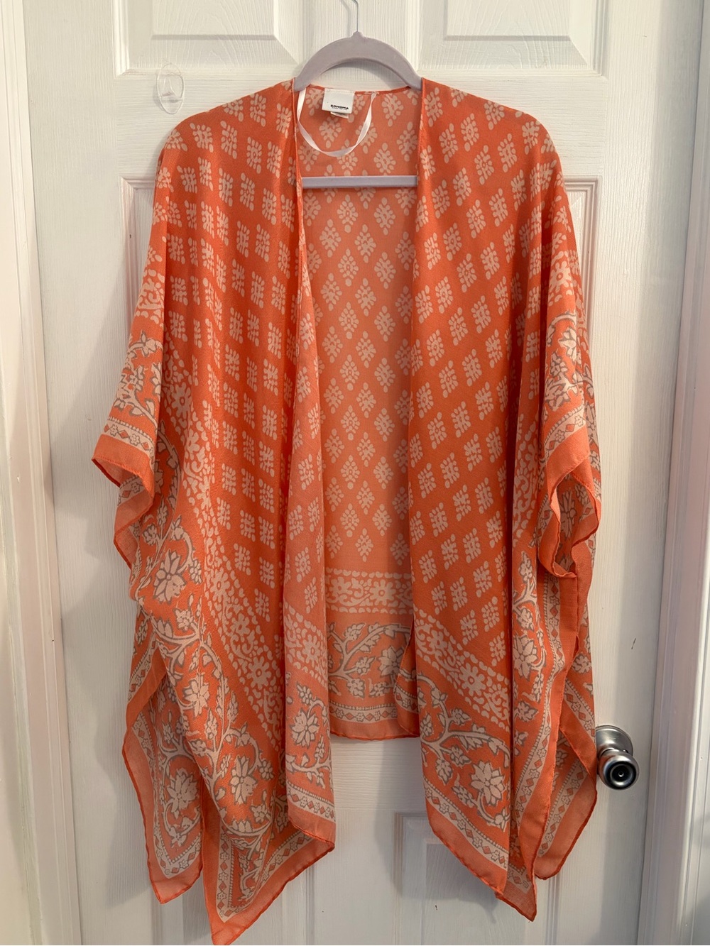 Orange Patterned Floral Kimono Wrap. Swim coverup. One size plus. $10